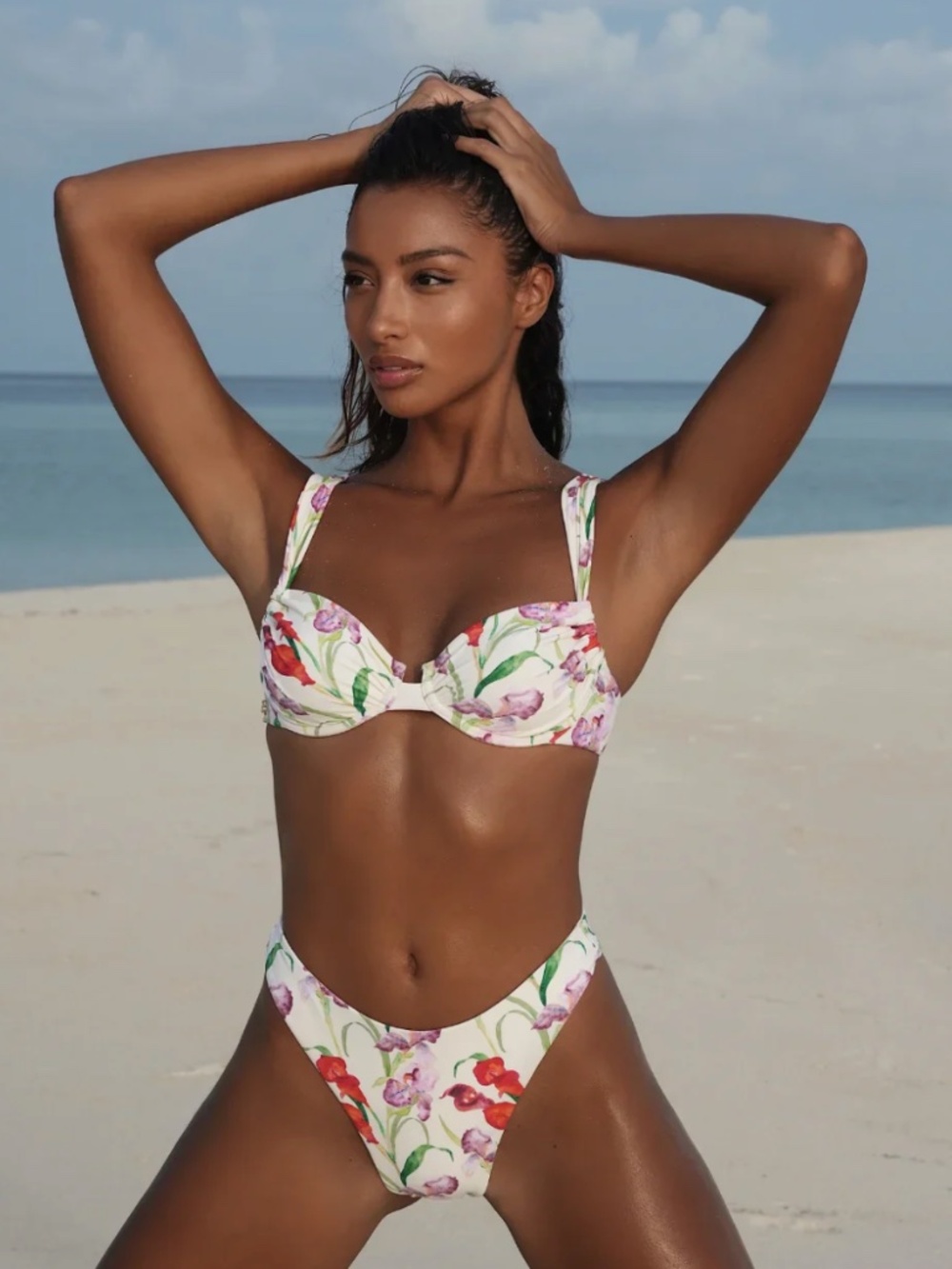 HUGHES UNDERWIRE BIKINI TOP GARDENIA